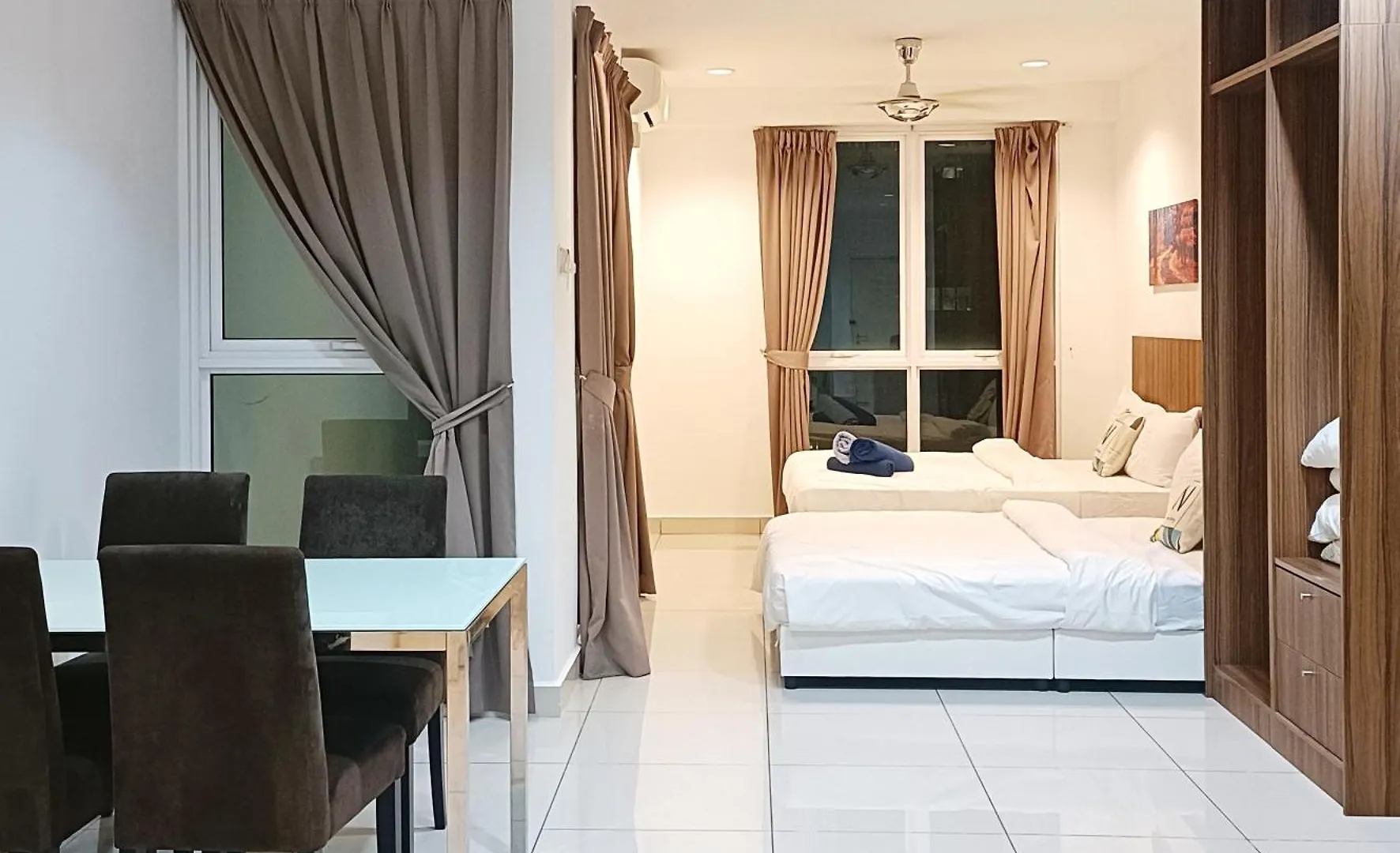 Gurney Drive Mansion One By Rl Suite Τζωρτζ Τάουν